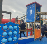 Nuovo parco giochi inclusivo 